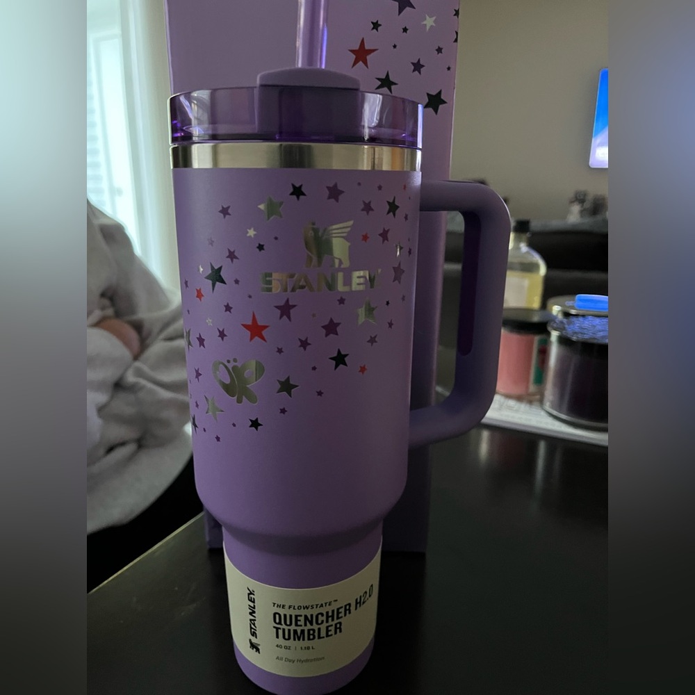 Stanley x Olivia Rodrigo 40 oz Quencher NEW IN BOX